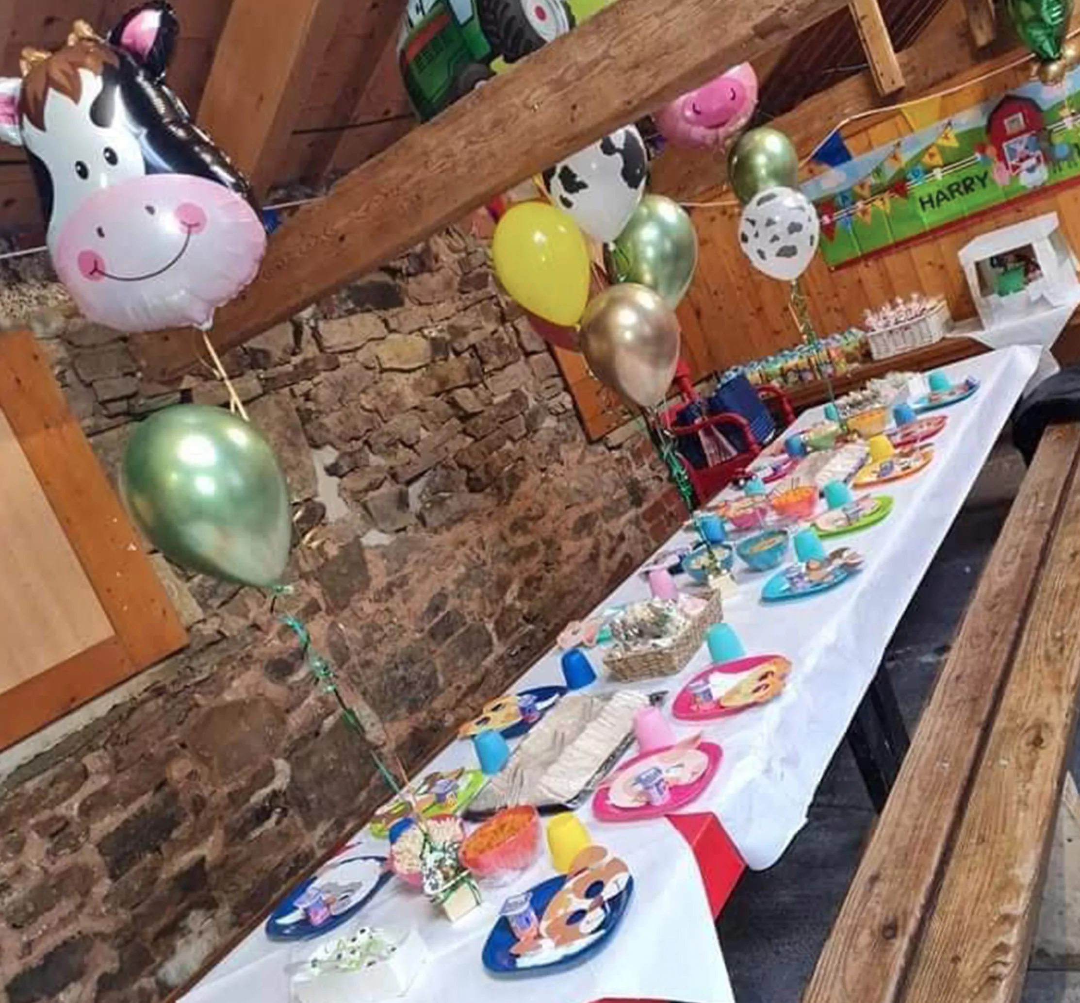 Party table at Smithills Farm